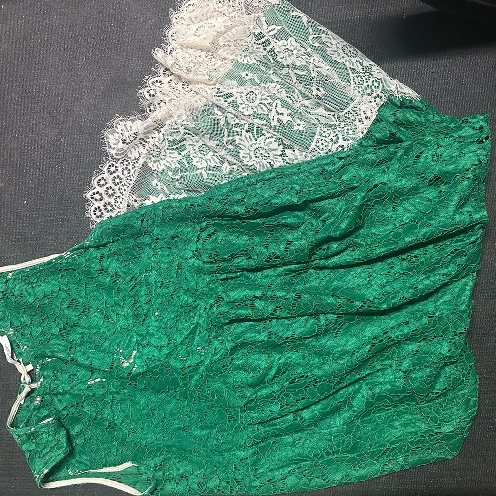 Saxx Green Lace Midi Dress